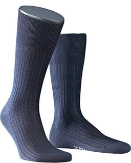 Stylingtipps Beschreibungsbild von Falke Luxury Merino Wool No.7 1 Paar 14449/6370