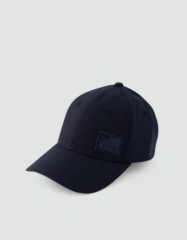 Cap im cleanen Design