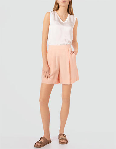 Shorts in italienischer Größe