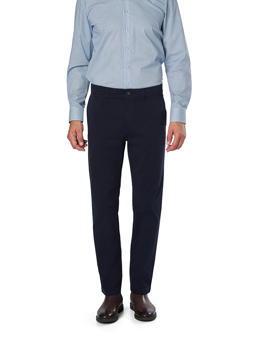 Stylingtipps Beschreibungsbild von BOSS Orange Chino-Regular 50534378/404