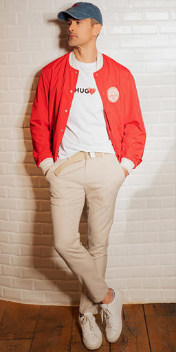 Stylingtipps Beschreibungsbild von Eyecatcher Rot, Komplett-Outfit