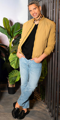 Stylingtipps Beschreibungsbild von Pullunder x Blouson, Komplett-Outfit