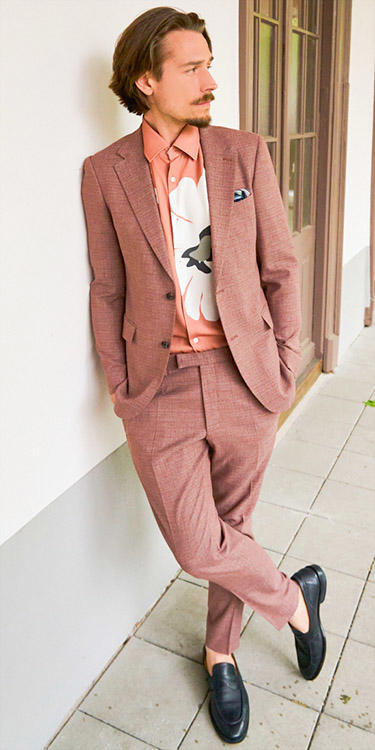 Sommeranzug bordeaux, Komplett-Outfit