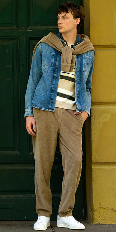 Casual trifft Charakter, Komplett-Outfit