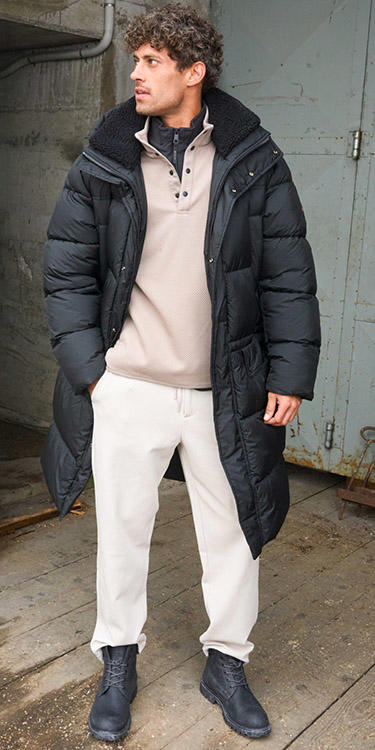 Steppmantel trifft City-Athleisure