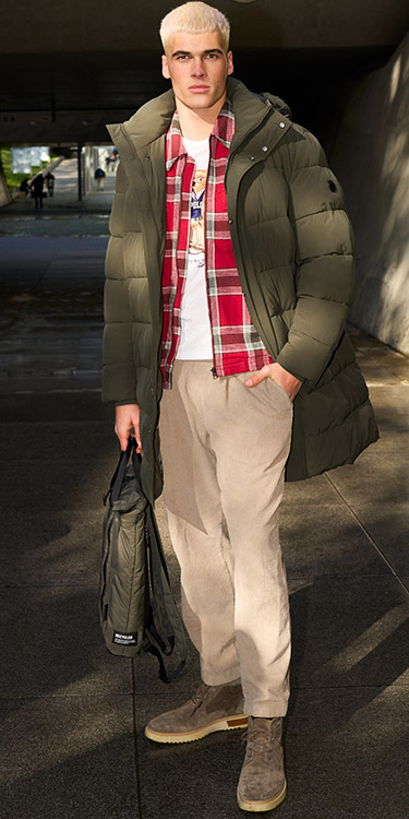 Casual mit Steppjacke und Karo, Komplett-Outfit