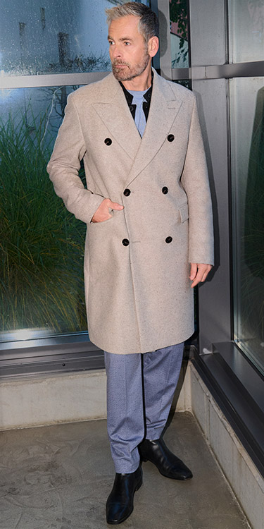 Doppelt geknöpft, klar kombiniert, Komplett-Outfit