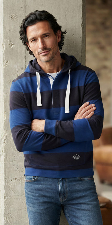 Sportiv mit Streifen, Komplett-Outfit