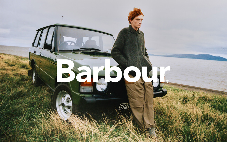 Barbour – britischer Countrylook mit Cardigan und Cargohose
