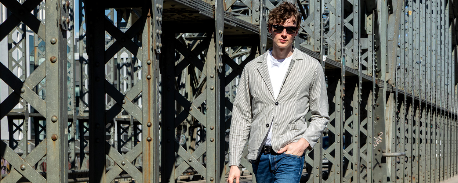 Casual Blazer in Grau – moderner City-Look mit lässiger Note.