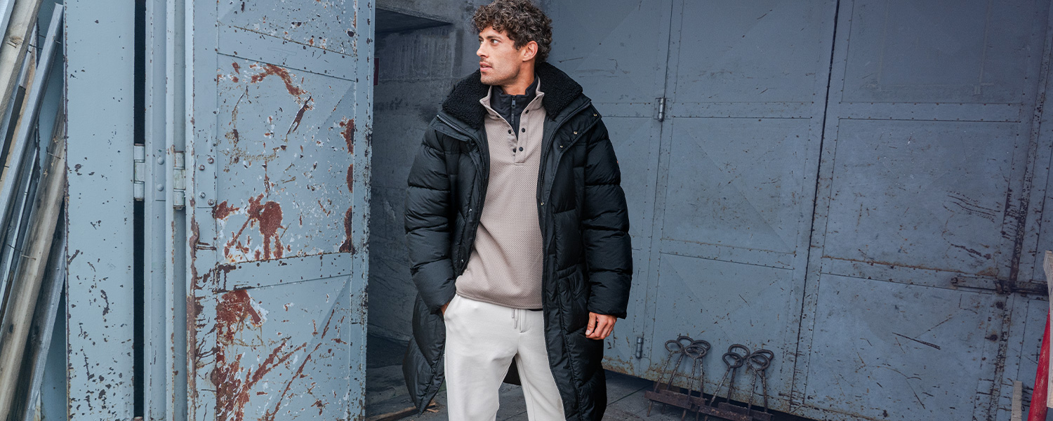 Daunenmäntel – warme und funktionale Klassiker, die optimalen Schutz an kalten Wintertagen bieten.
